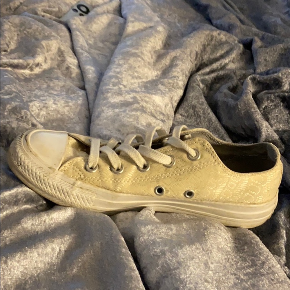 Cream Converse - Picture 3 of 4